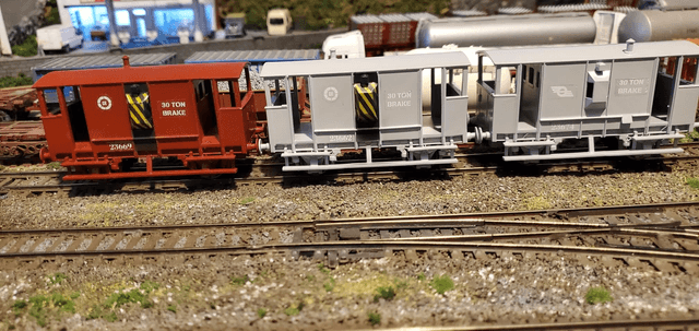 30 ton brake van ( CIE grey)