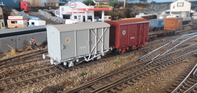 CIE PalVan (grey)
